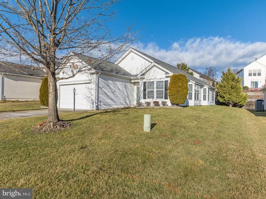 Attached, Backyard, Exterior, Facade, Ranch
