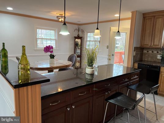 Dining room, Interior, Kitchen, Pendant Lights, Recessed Lighting