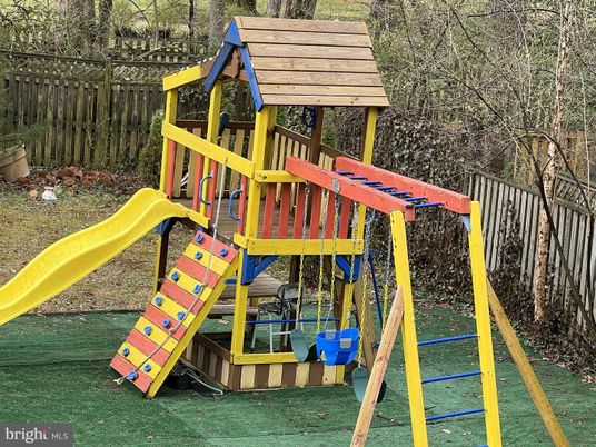 Backyard, Exterior, Playground