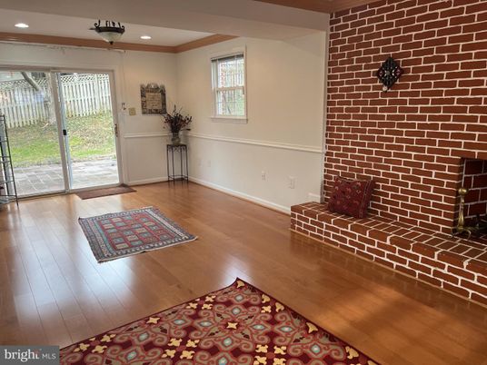 Interior, Recessed Lighting, Stone Walls, Wood Texture Flooring