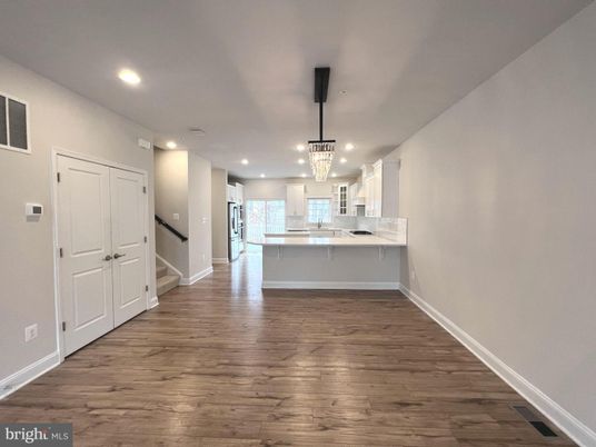 Interior, Kitchen, Pendant Lights, Recessed Lighting, Wood Texture Flooring