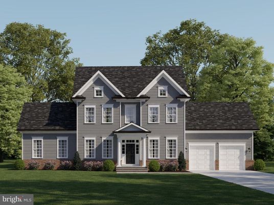 Attached, Exterior, Facade, Farmhouse