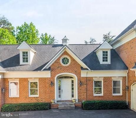 Exterior, Facade, Brick Facade, Brick Traditional