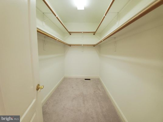 Interior, Walk-in Closets