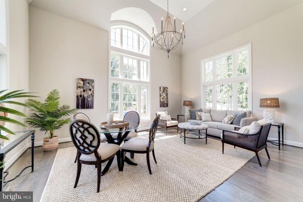 Chandelier, Dining room, Interior, Living room, Recessed Lighting, Wood Texture Flooring
