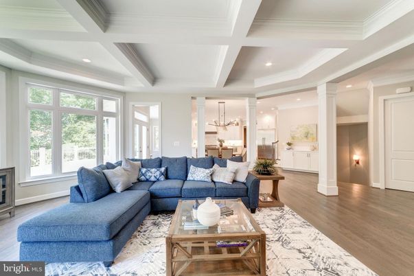 Interior, Kitchen, Living room, Pendant Lights, Recessed Lighting, Wood Texture Flooring