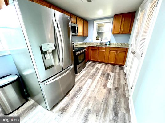 Interior, Kitchen, Stainless Steel Appliances, Wood Texture Flooring