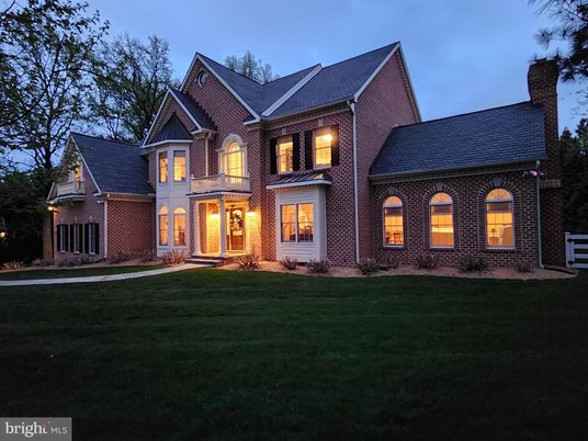 Exterior, Facade, Brick Facade, Brick Traditional