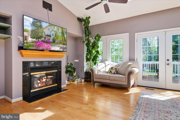 Fireplace, Interior, Pendant Lights, Wood Texture Flooring