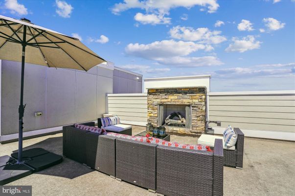 Exterior, Fireplace