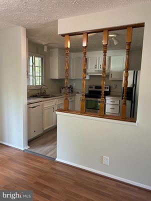 Interior, Kitchen, Wood Texture Flooring