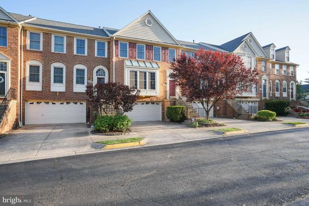 Attached, Exterior, Facade, Brick Facade, Rowhouse