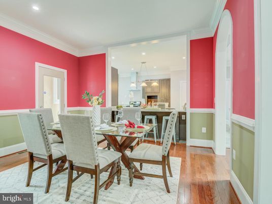 Dining room, Interior, Kitchen, Pendant Lights, Recessed Lighting, Wood Texture Flooring