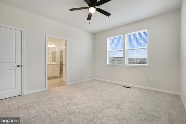 Bathroom, Empty room, Interior