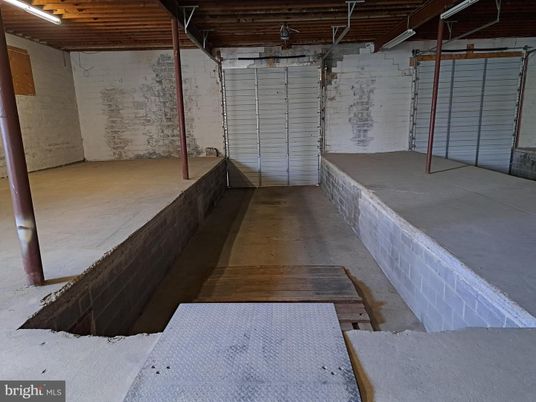 Interior, Wooden Beams