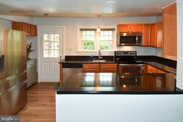 Interior, Kitchen, Pendant Lights, Stainless Steel Appliances, Wood Texture Flooring