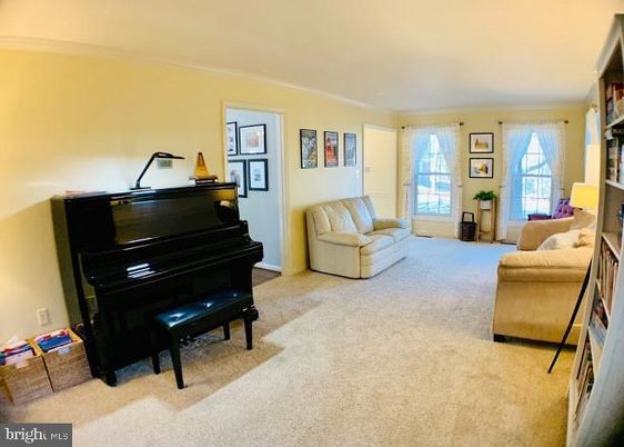 Interior, Living room, Piano