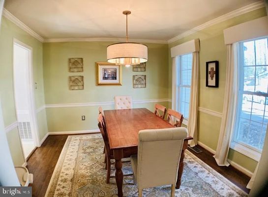 Dining room, Interior, Wood Texture Flooring