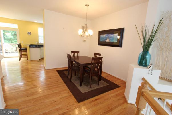 Chandelier, Dining room, Interior, Recessed Lighting, Wood Texture Flooring