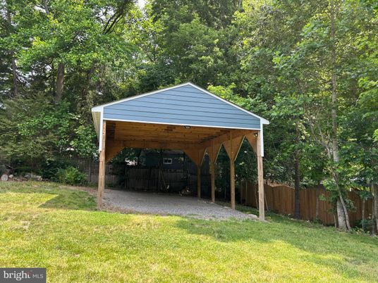 Backyard, Detached Garage, Exterior