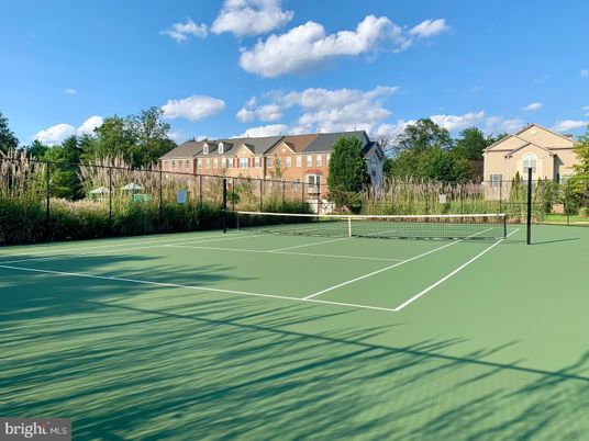 Exterior, Tennis Courts