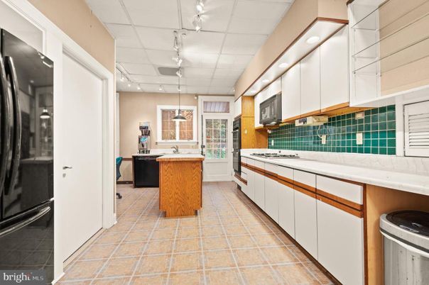 Interior, Kitchen, Pendant Lights, Recessed Lighting