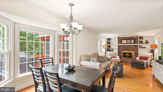 Dining room, Fireplace, Interior, Living room, Pendant Lights, Wood Texture Flooring