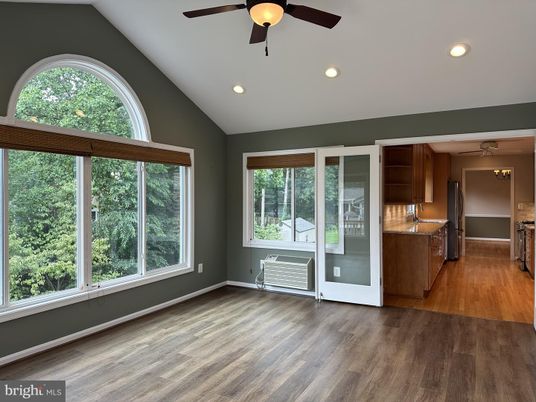 Empty room, Interior, Kitchen, Recessed Lighting, Wood Texture Flooring