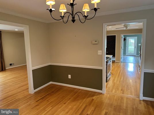 Chandelier, Empty room, Interior, Recessed Lighting, Wood Texture Flooring