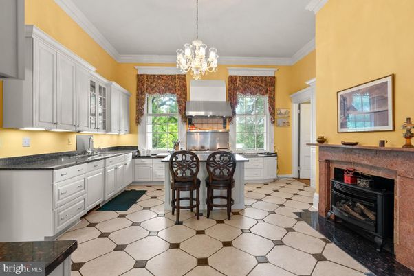 Chandelier, Interior, Kitchen, Pendant Lights