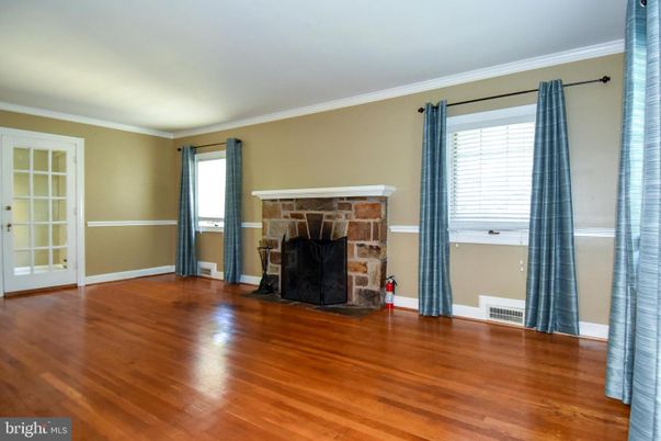 Empty room, Fireplace, Interior, Wood Texture Flooring