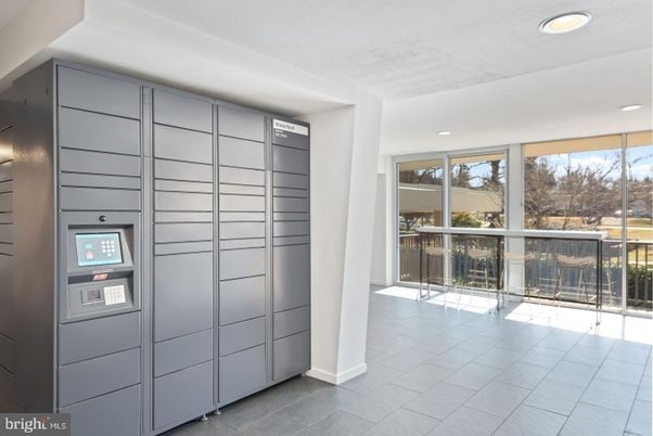 Elevator, Interior, Recessed Lighting