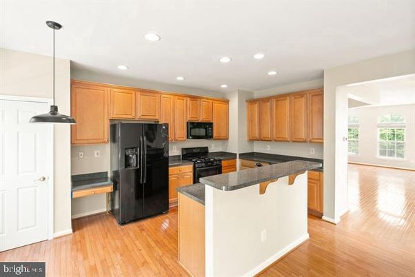 Interior, Kitchen, Pendant Lights, Recessed Lighting, Wood Texture Flooring