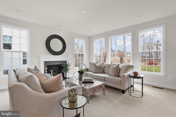 Fireplace, Interior, Living room, Recessed Lighting