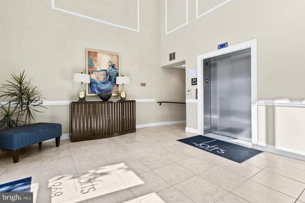 Elevator, Interior