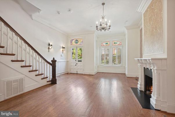 Chandelier, Fireplace, Interior, Wood Texture Flooring