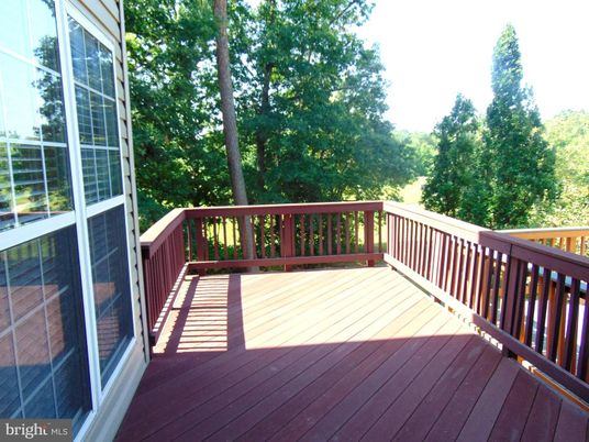 Exterior, Wood Texture Flooring