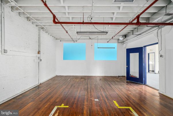 Garage, Interior, Wood Texture Flooring