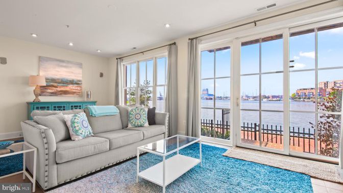 Interior, Living room, Recessed Lighting, Water