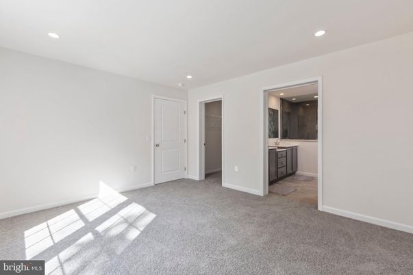 Bathroom, Empty room, Interior, Recessed Lighting