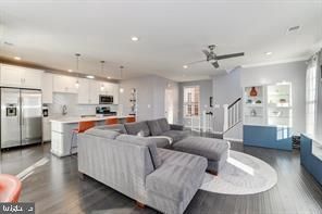 Interior, Kitchen, Living room, Pendant Lights, Recessed Lighting, Stainless Steel Appliances, Wood Texture Flooring