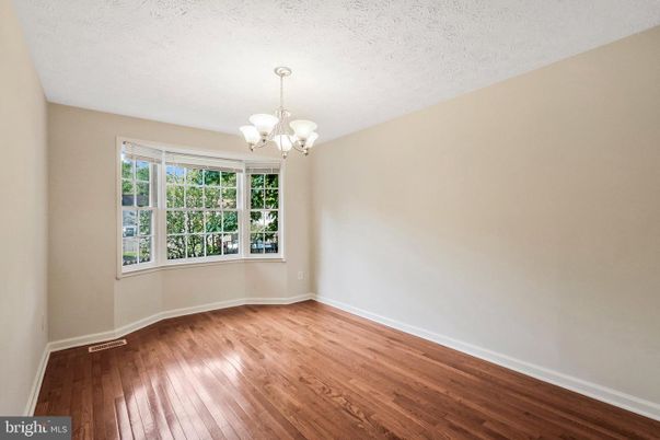 Chandelier, Empty room, Interior, Wood Texture Flooring