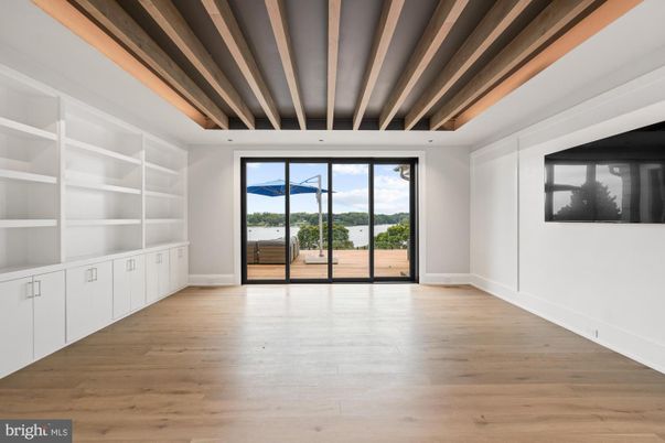Empty room, Interior, Wooden Beams, Wood Texture Flooring