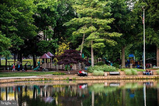 Exterior, Lake, Playground