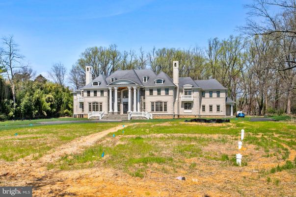 Backyard, Exterior, Facade, French Provincial