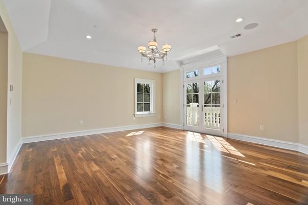 Chandelier, Empty room, Interior, Recessed Lighting, Wood Texture Flooring
