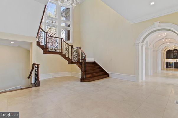 Chandelier, Interior, Recessed Lighting