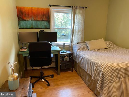 Bedroom, Home Office, Interior, Wood Texture Flooring