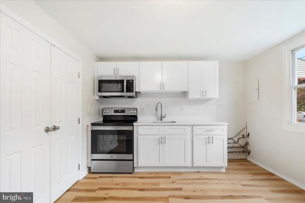 Interior, Kitchen, Stainless Steel Appliances, Wood Texture Flooring