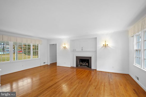 Empty room, Fireplace, Interior, Wood Texture Flooring